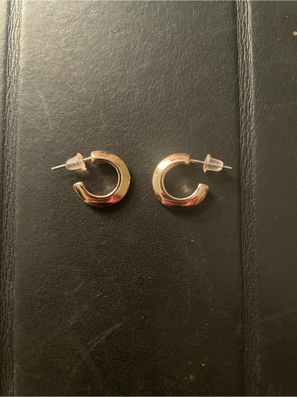 Classic Small Gold Hoop Earrings - Women Jewelry